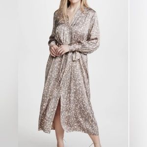 Good American leopard print robe / duster